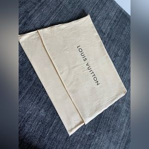 Dust bag LV